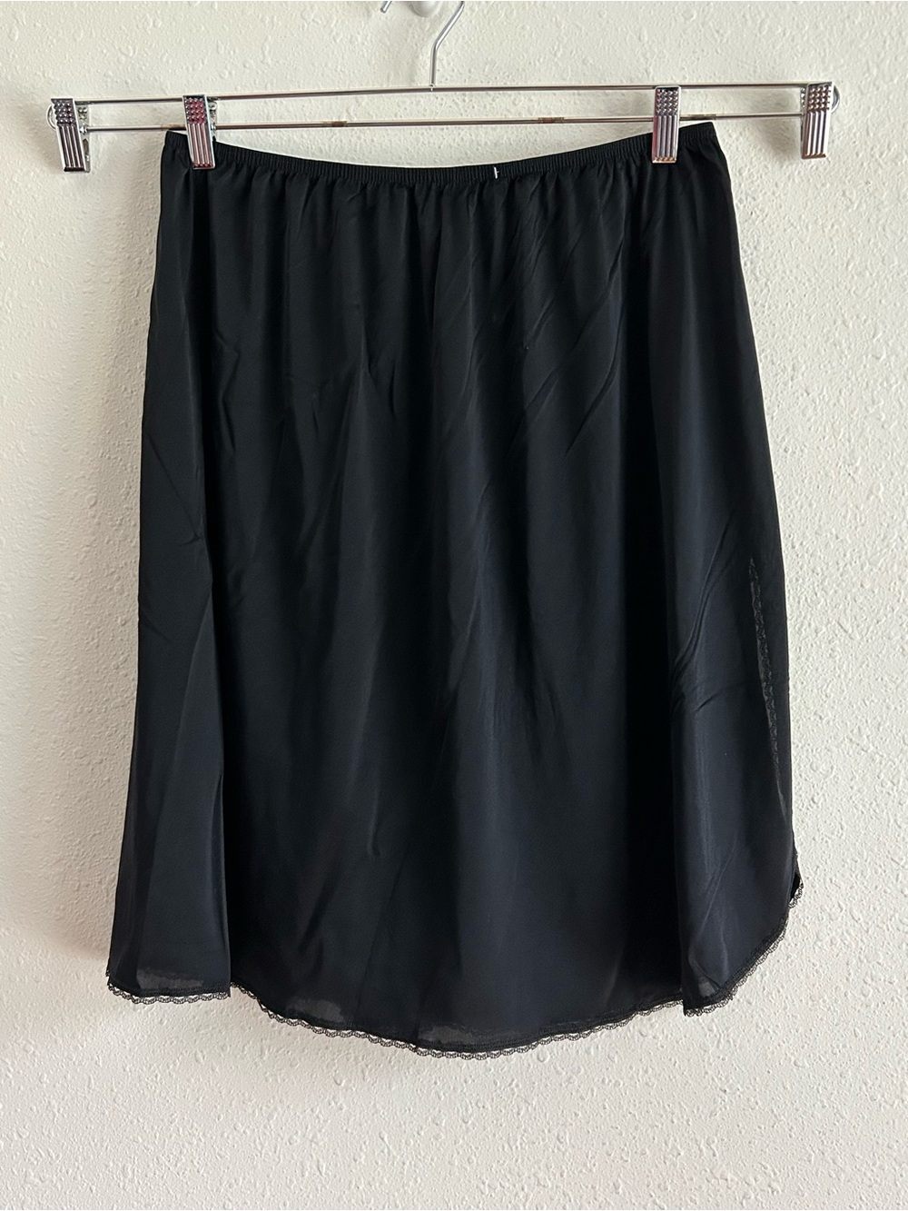 Vanity Fair Half Slip Under Skirt Black Sz 2XL Nylon Lace Trim Modest 25" Long